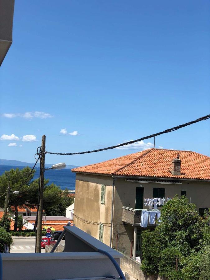 Apartment Bili-Sea View Apartment In The Center Makarska Kültér fotó